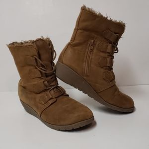 Stevies Girls Brown Wedge Fuzzy Lined Boots